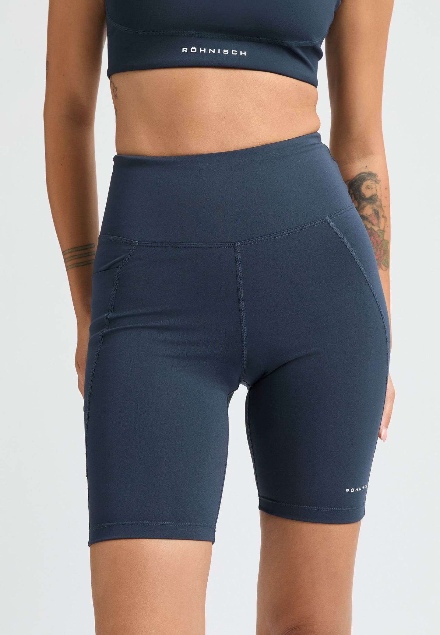FLATTERING BIKE TIGHTS - NAVY