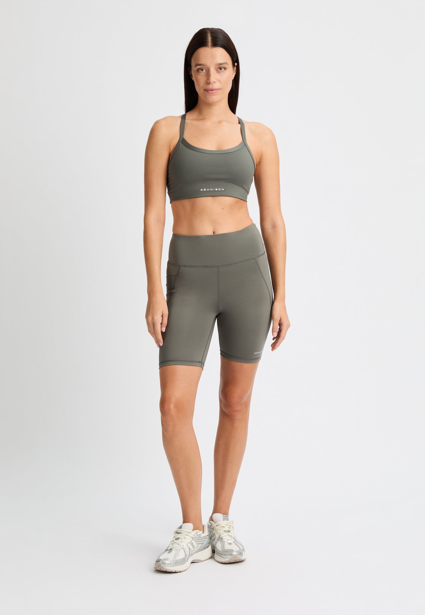 FLATTERING BIKE TIGHTS - GUNMETAL