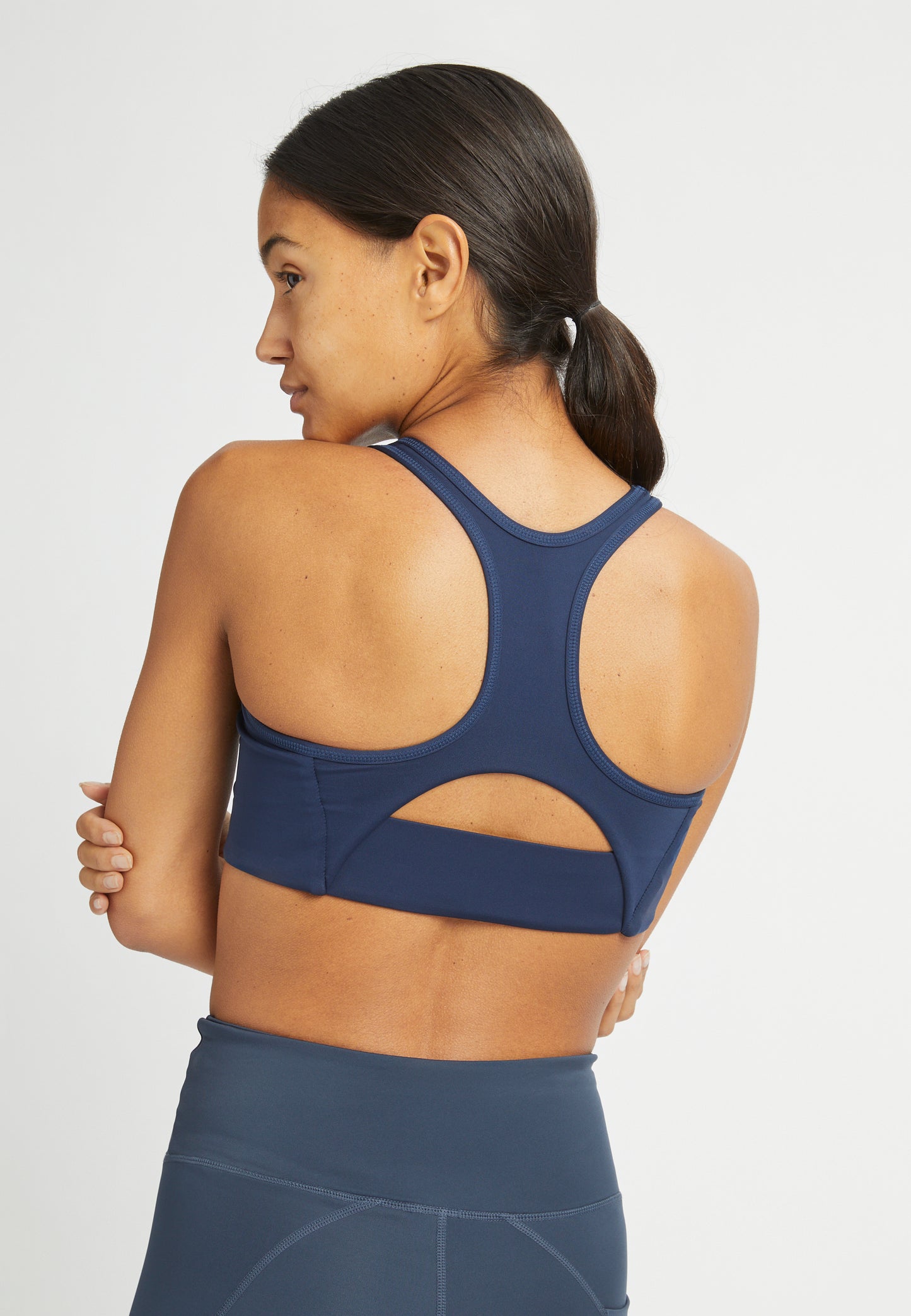 FLATTERING SPORTS BRA - SPACE NAVY