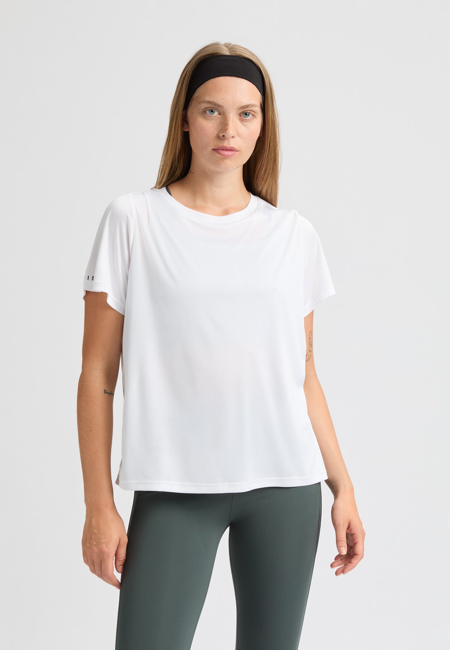 TEAM LOGO TEE - WHITE