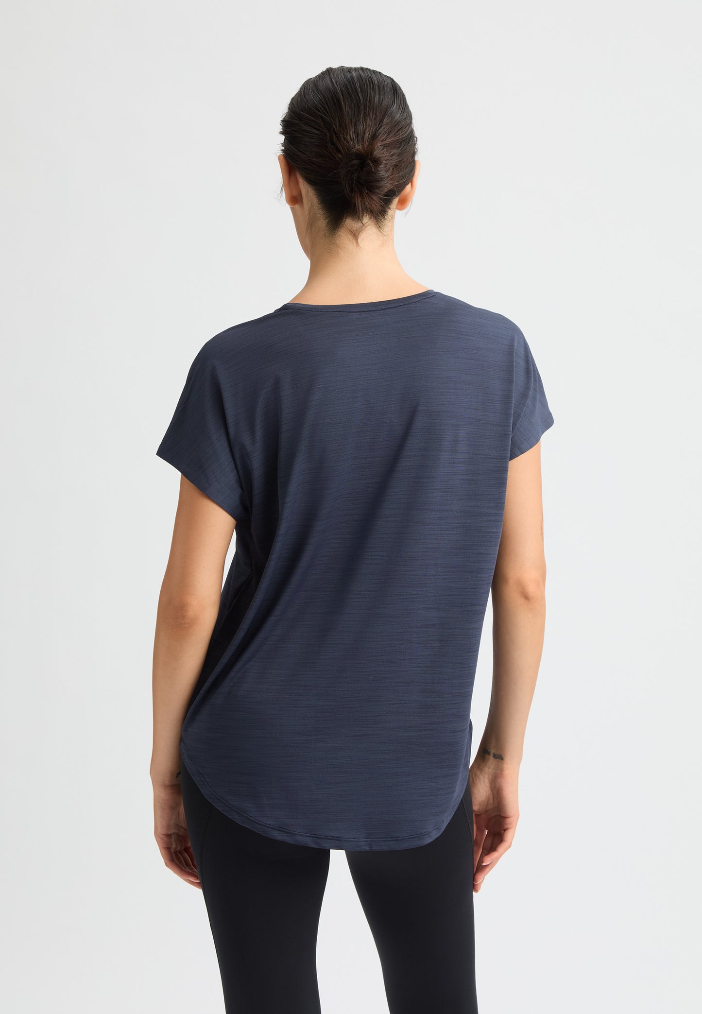 MOTION LOOSE TEE - SPACE NAVY