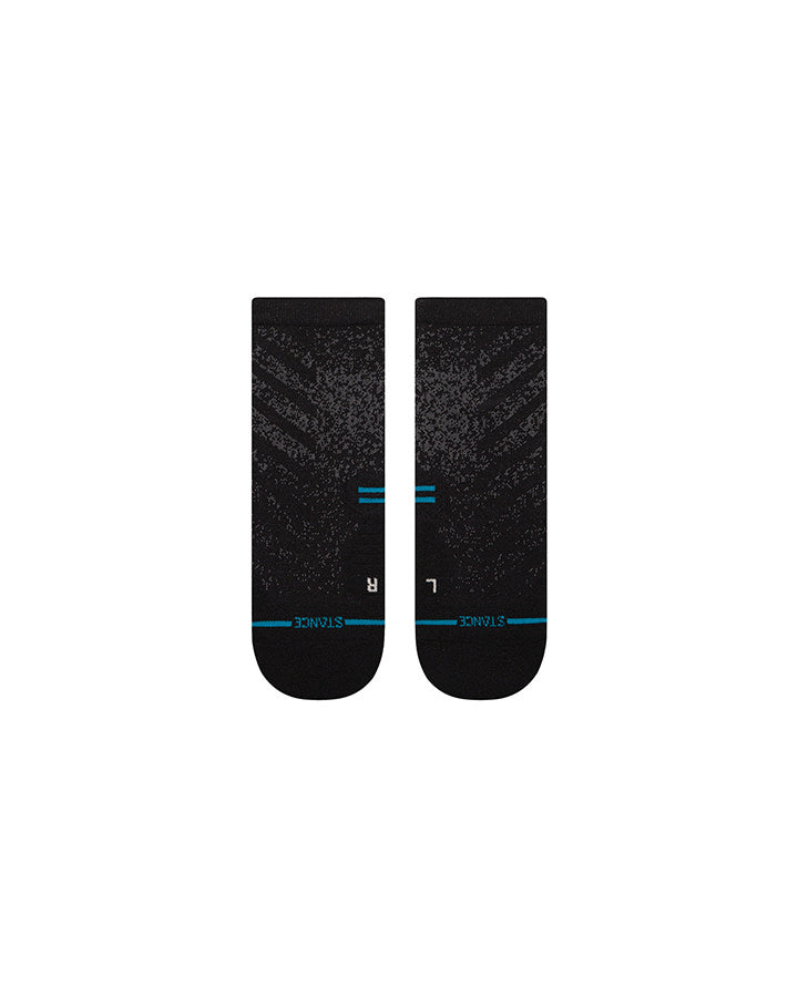 RUN SOCKS LIGHT QUARTER - BLACK