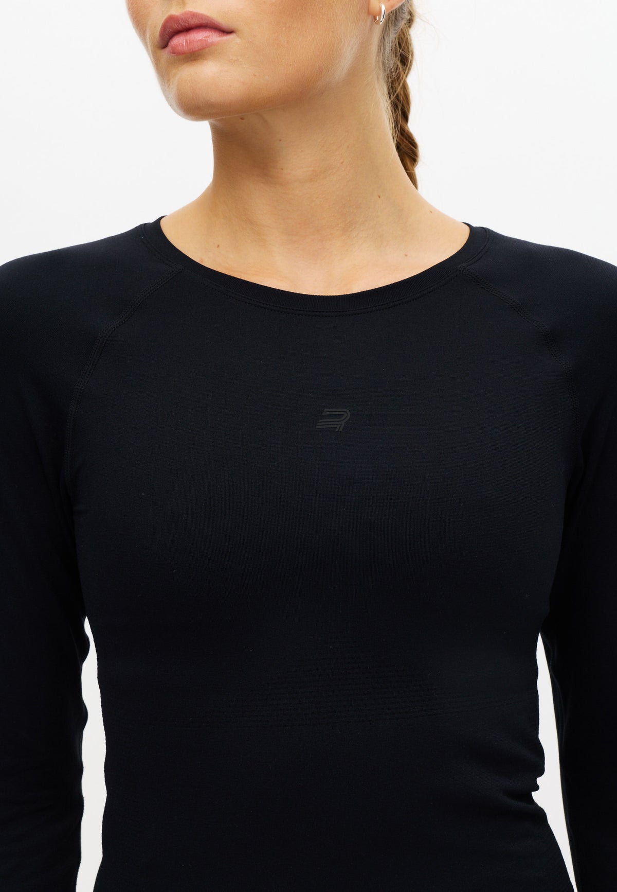 SEAMLESS FLEX LONG SLEEVE - BLACK
