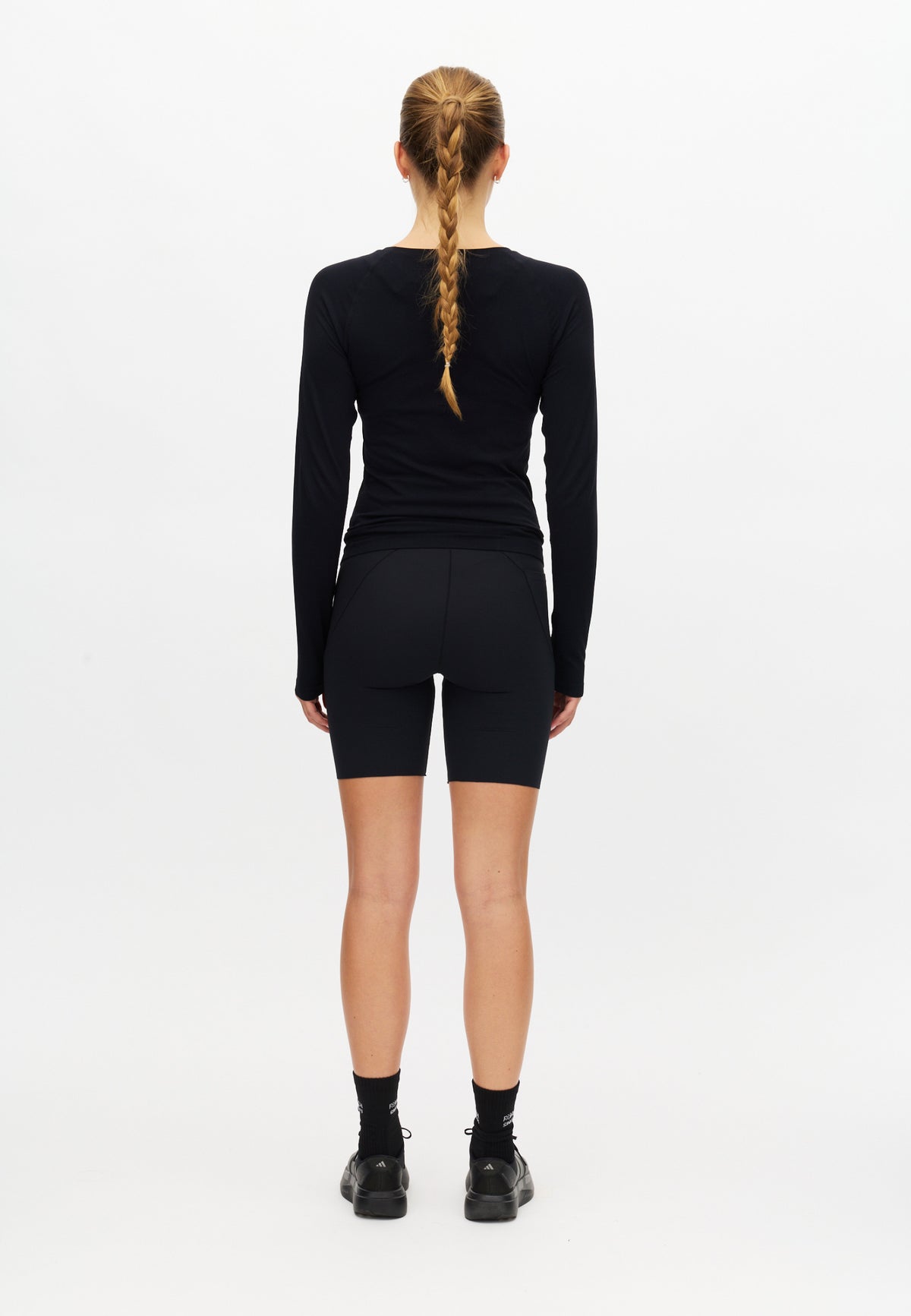 SEAMLESS FLEX LONG SLEEVE - BLACK